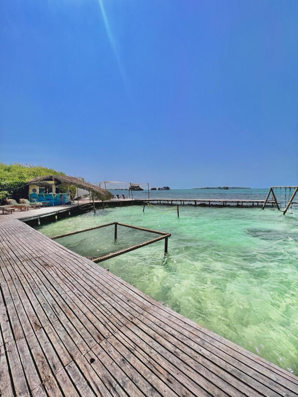 El Arca Hotel Tintipan Island Exterior photo