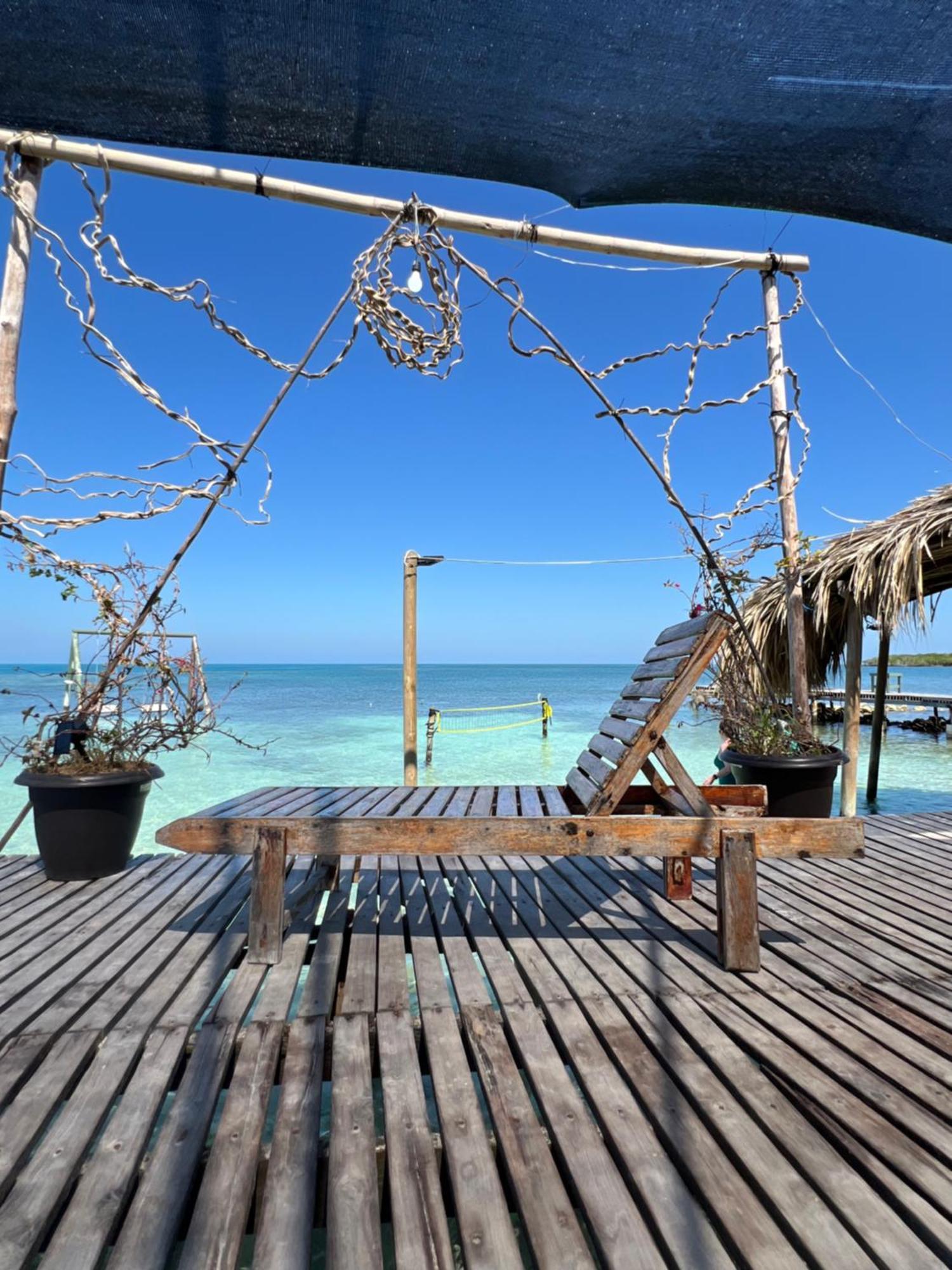 El Arca Hotel Tintipan Island Exterior photo